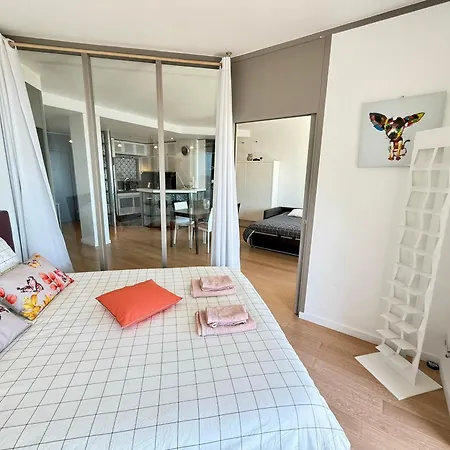 Les Jardins De Apartment
