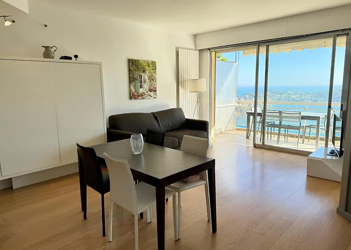 Les Jardins De Apartment
